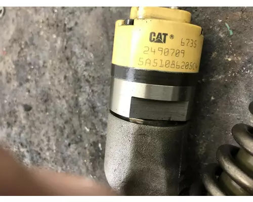 CAT C15 Fuel Injector