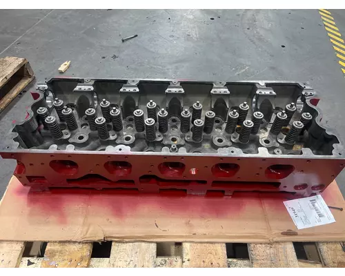 Cummins Isx Cylinder Head In Abbotsford British Columbia