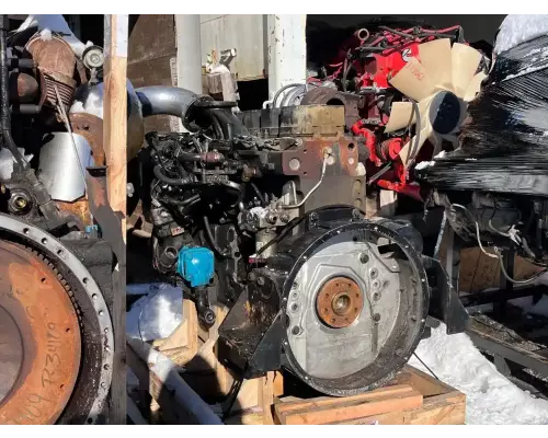 Cummins ISC Engine Assembly