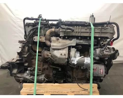 Detroit DD13 Engine Assembly