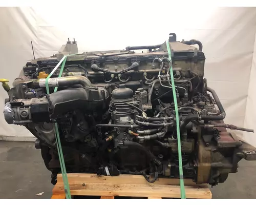 Detroit DD13 Engine Assembly