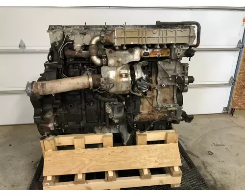 Detroit DD13 Engine Assembly