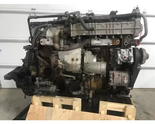 Detroit DD13 Engine Assembly