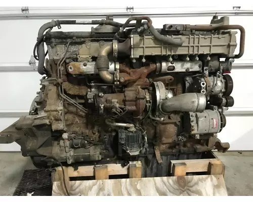 Detroit DD13 Engine Assembly