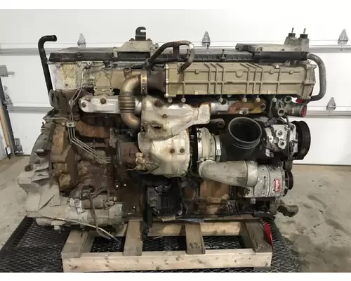 Detroit DD13 Engine Assembly