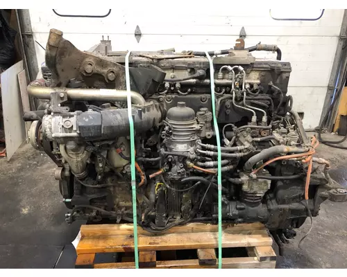 Detroit DD15 Engine Assembly