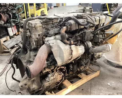 Detroit DD15 Engine Assembly