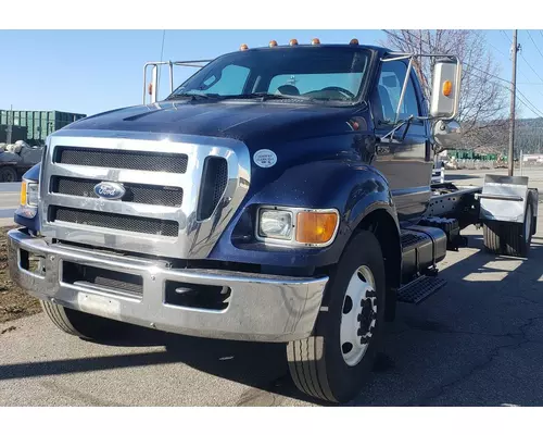 FORD F-750 Complete Vehicle