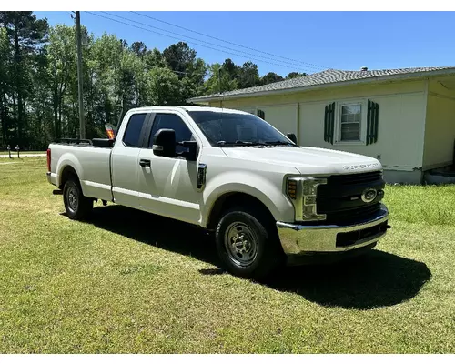 FORD F250 Complete Vehicle