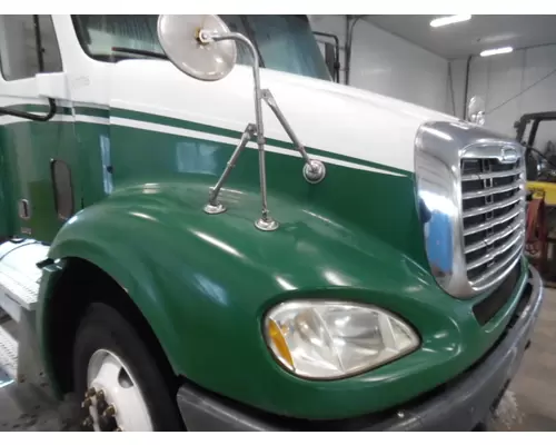 FREIGHTLINER COLUMBIA 112 HOOD