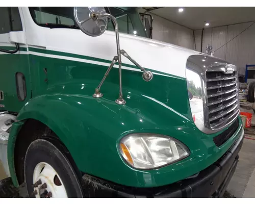 FREIGHTLINER COLUMBIA 112 HOOD