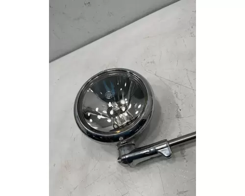 FREIGHTLINER Century Class LED Accessory Light