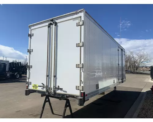 FREIGHTLINER M2 106 Box  Bed