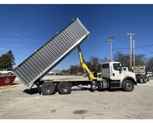 Freightliner M2 112 Truck