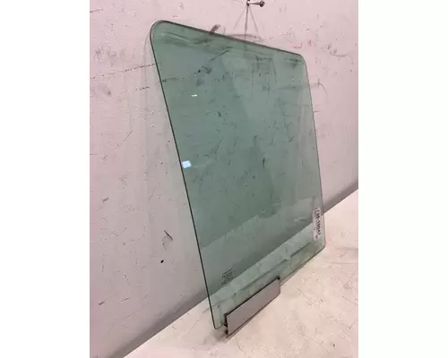 INTERNATIONAL 4300 Door Window Glass