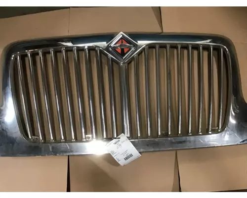 INTERNATIONAL 4300 Grille