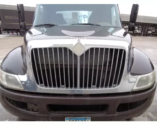 INTERNATIONAL 4300 HOOD