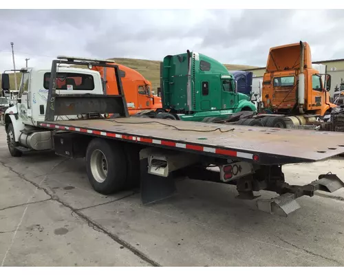 INTERNATIONAL 4400 WHOLE TRUCK FOR RESALE