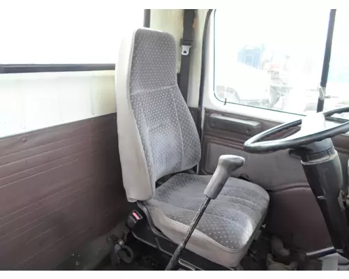 INTERNATIONAL 4700 4900 8100 8200 Seat Front In Hudson CO 141135