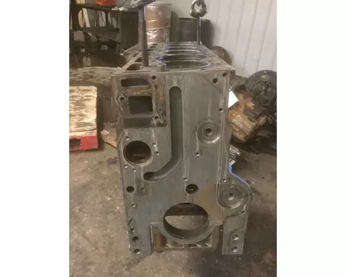 INTERNATIONAL DT466E   CYLINDER BLOCK