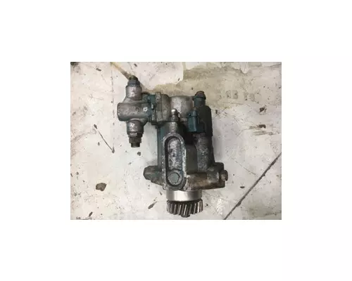 INTERNATIONAL DT466E Oil Pump
