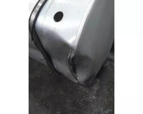 INTERNATIONAL LT FUEL TANK