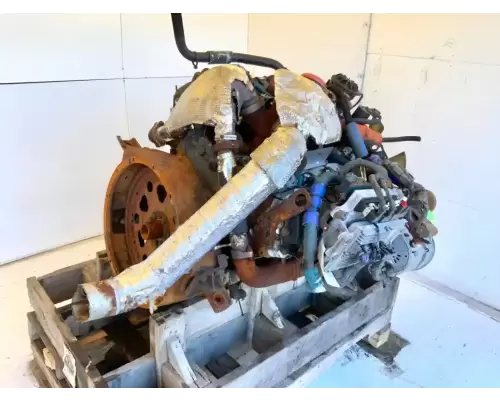 International VT365 Engine Assembly