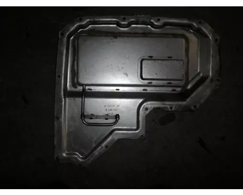 KENWORTH T600 Timing Cover