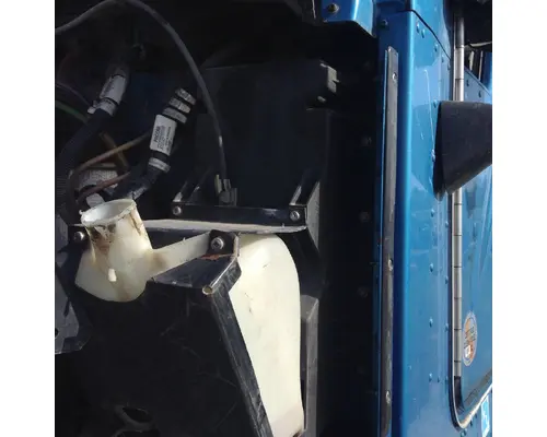 Kenworth T660 Fuse Box in Spencer, IA $450.00 #24517696