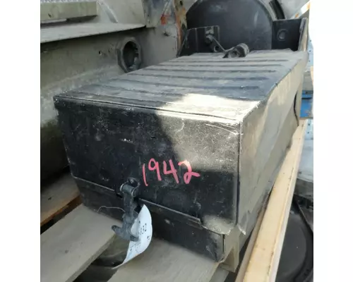 MACK CH613 Battery Tray