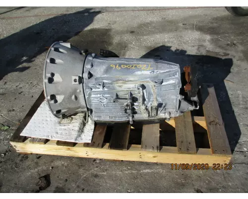 MERCEDES BENZ W7A700 TRANSMISSION ASSEMBLY