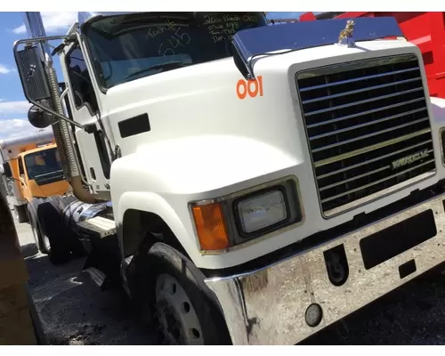 Mack CH613 Vehicle for Sale