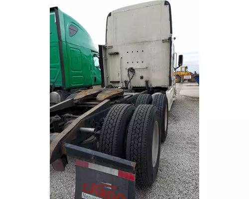 PETERBILT 387 WHOLE TRUCK FOR RESALE