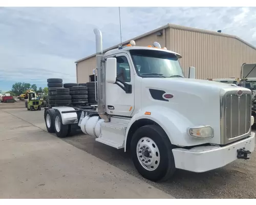 PETERBILT 567 Complete Vehicle