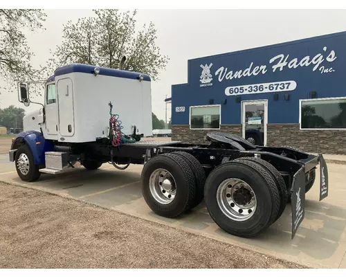 Peterbilt 365 Truck