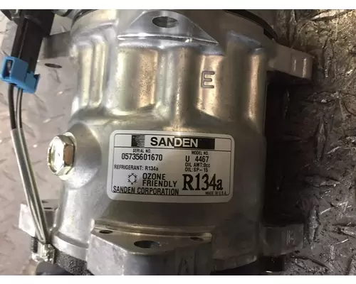 SANDEN U4467 AC Compressor