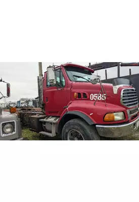 STERLING L9500 SERIES Complete Vehicle