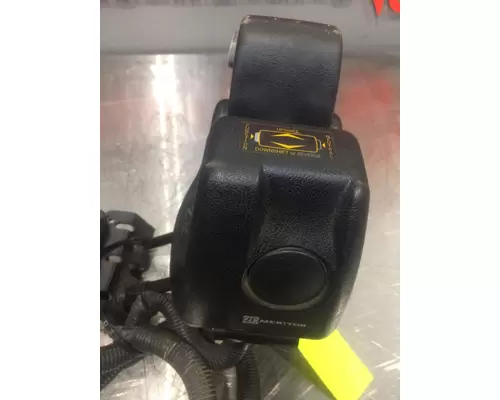 ポルコ VOLVO VNL670 Brake / Clutch Pedal Box OEM# 15443751 in