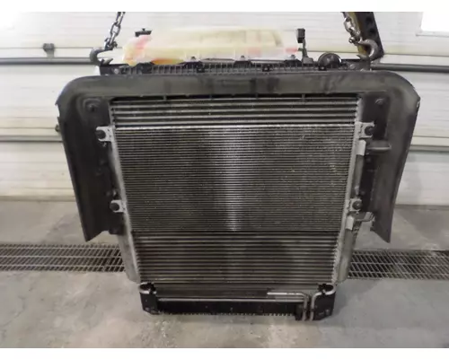 VOLVO VNL RADIATOR ASSEMBLY