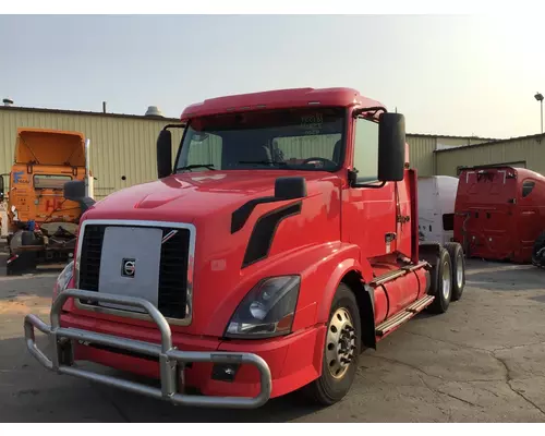 VOLVO VNL WHOLE TRUCK FOR RESALE