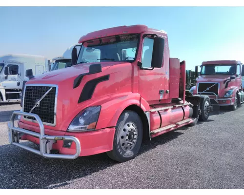 VOLVO VNL WHOLE TRUCK FOR RESALE