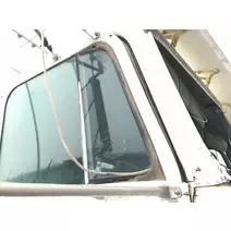 Door Vent Glass, Front Freightliner FLD120