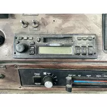 Radio FREIGHTLINER FLD120