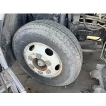Tires ISUZU NPR