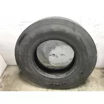 Tires Peterbilt 587
