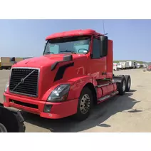 WHOLE TRUCK FOR RESALE VOLVO VNL