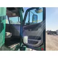 FREIGHTLINER COLUMBIA 120 CAB thumbnail 17