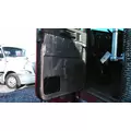 FREIGHTLINER FLD132 CLASSIC XL CAB thumbnail 11