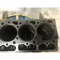 International DT466C Engine Block thumbnail 6