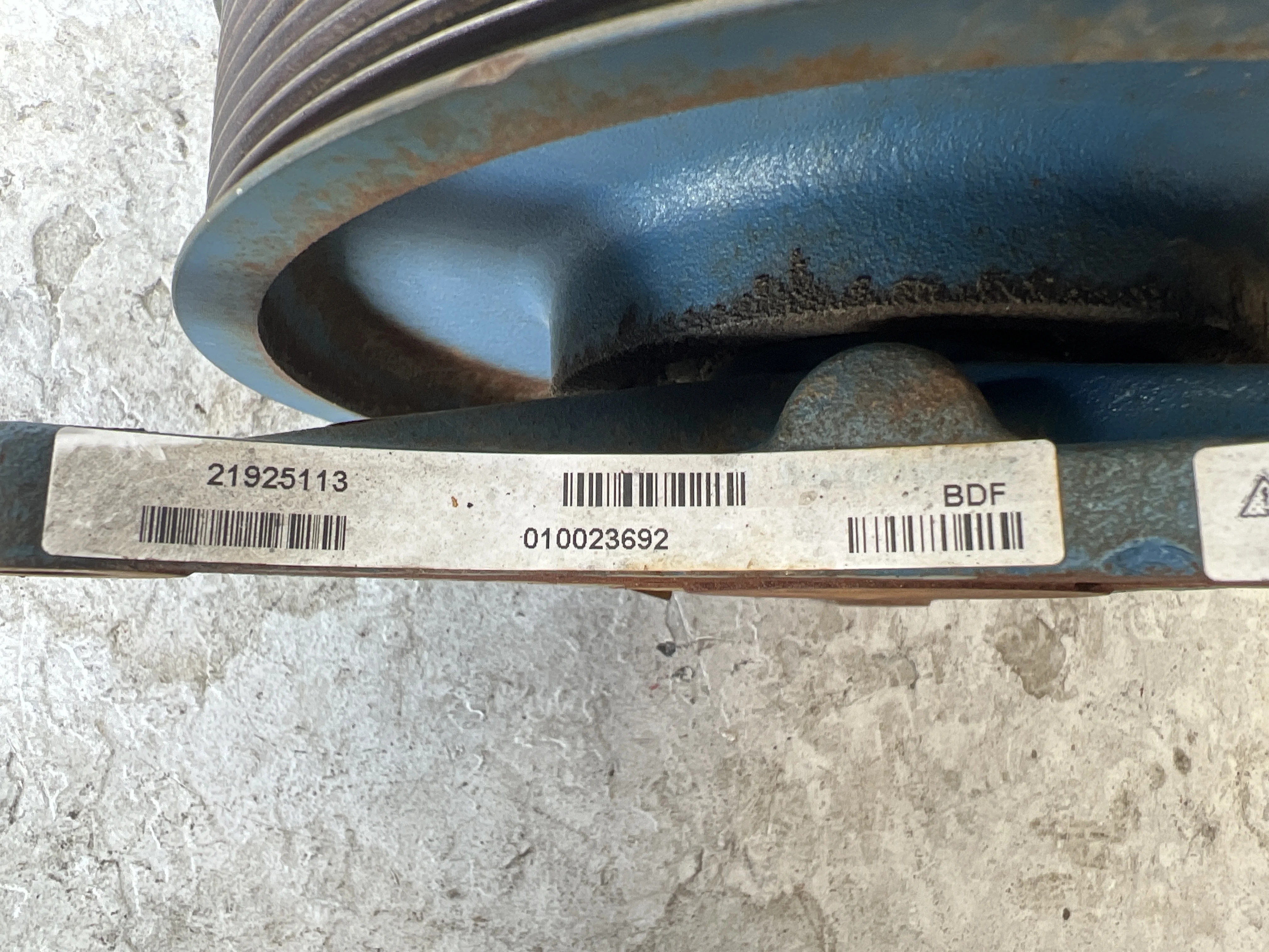 BORGWARNER K32 Rear Air Fan Clutches & Hubs OEM# 010023692 in Dorr 